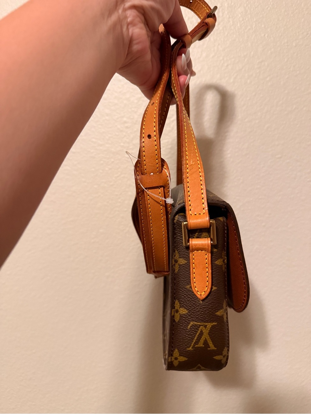 Vintage Louis Vuitton Monogram Louis Vuitton Saint Cloud Crossbody Bag PM 882VI - Picture 2 of 16